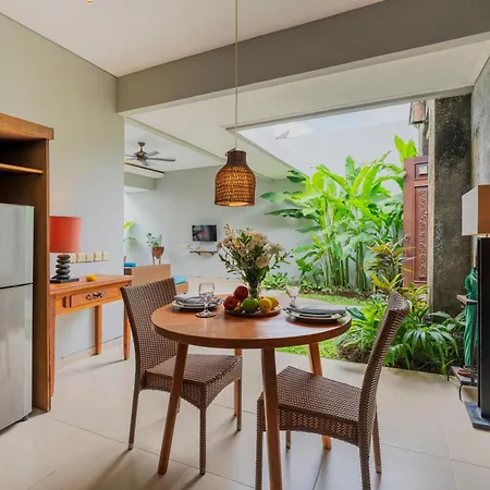Desamuda Village Seminyak  Exterior photo